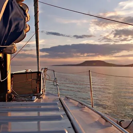 Pilikán - Yacht Port Balaton * Keszthely